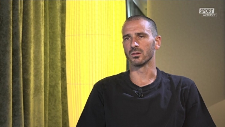 阿尔维斯离开尤文_孔蒂离开尤文_